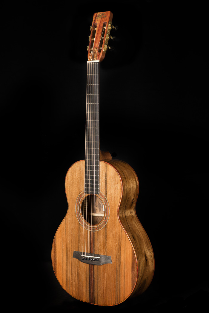 Arai ギター 075750　木製 Custom Guitars | Acacia Ariel | Fylde Guitars